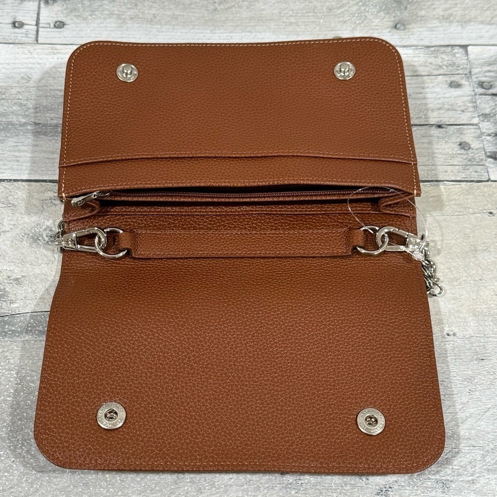 Longchamp Le Foulonné Leather Wallet on a Chain - Picture 8 of 9